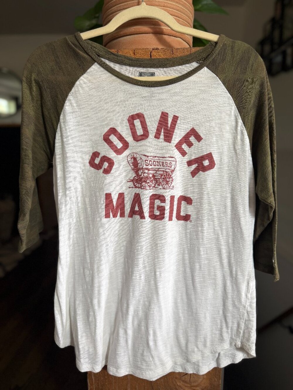 Oklahoma Sooner Magic Baseball Tee